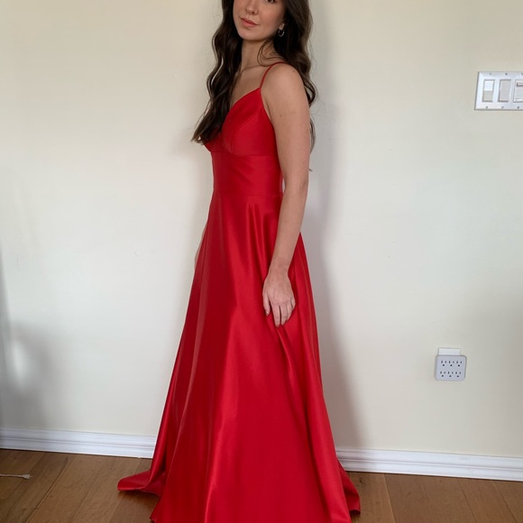 Red Prom Dress! - Picture 2 of 7